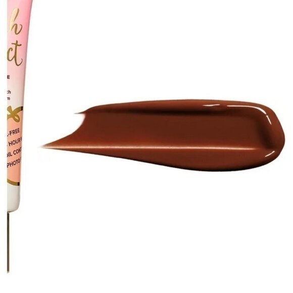 Too Faced Peach Perfect Comfort Matte Foundation in Sable - Picture 4 of 5